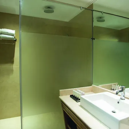 Moevenpick Hotel Cairo - Media City Giza Room photo