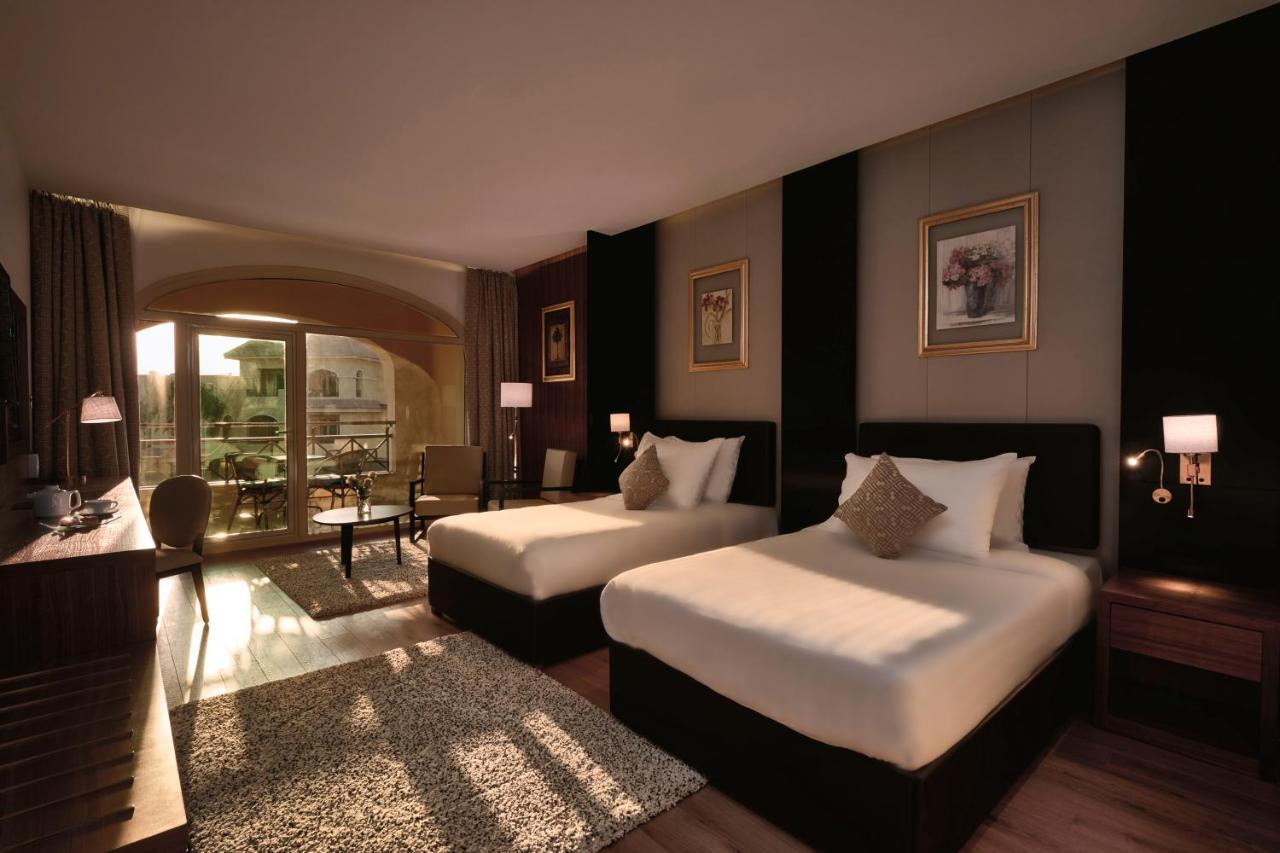 Hotel Moevenpick Cairo - Media